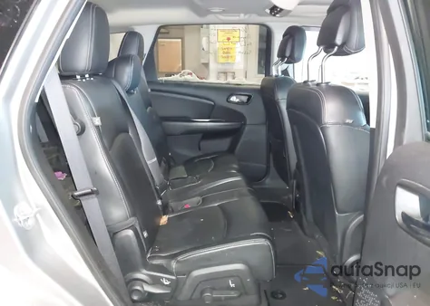 2016 Dodge Journey Crossroad Plus z USA, uszkodzony, nr VIN 3C4PDDGG0GT117300